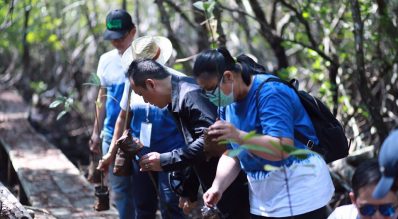 ปลูกป่าชายเลน ณ ตำบลบางสระเก้า (CSR) โครงการพัฒนาบุคคลากรกองทุนพัฒนาการกีฬาแห่งชาติ ประจำปี พ.ศ. 2563 ครั้งที่ 1