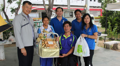 แม้จะเหนื่อยและท้อ แต่เราอยู่เคียงข้างคุณเสมอ