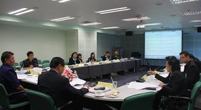 การประชุมคณะกรรมการยกร่างระเบียบกองทุน