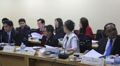 ประชุมคณะกรรมการพิจารณากลั่นกรองผลการพิจารณาเสนอขอพระราชทานเครื่องราช