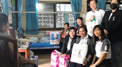 กองทุนกีฬาตรวจเยี่ยมประเมินอาการของ สุรีย์รัตน์ อรรถอินทรีย์ อดีตนักกีฬากระโดดน้ำทีมชาติและลูกจ้าง กกท.ที่ล้มป่วยทุพพลภาพ