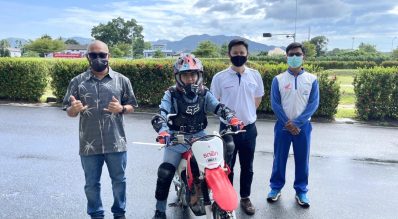 ดร.สุปราณี คุปตาสา ผู้จัดการกองทุนพัฒนาการกีฬาแห่งชาติ เดินทางไปศูนย์ฝึกขับขี่ปลอดภัยฮอนด้า จังหวัดภูเก็ต