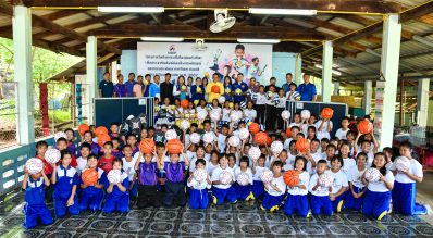 กองทุนพัฒนาการกีฬาแห่งชาติ จัดกิจกรรม CSR มอบอุปกรณ์กีฬาที่ได้มาตรฐานให้เยาวชนไทย จังหวัดลำพูน