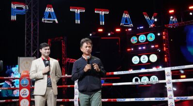 ผู้จัดการกองทุนการกีฬาแห่งชาติ ร่วมชมการแข่งขันมวยรากหญ้า รอบรองชนะเลิศ ภาคกลาง ที่แหลมบาลีฮาย จังหวัดชลบุรี