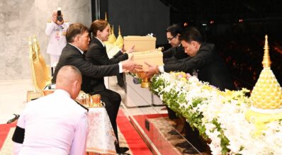 ในหลวง-พระราชินี เสด็จฯ ไปทรงเปิดการแข่งขันกีฬาซีเกมส์ ครั้งที่ 33 ที่สนามราชมังคลากีฬาสถาน